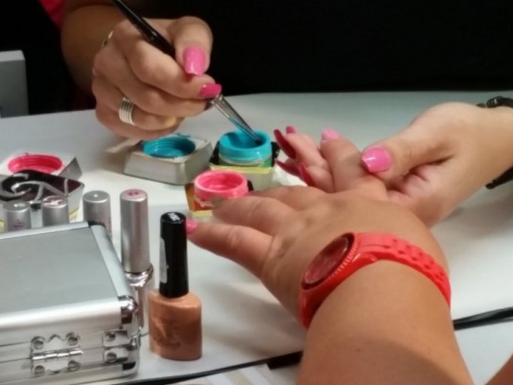 Salons de beauté, de pédicure